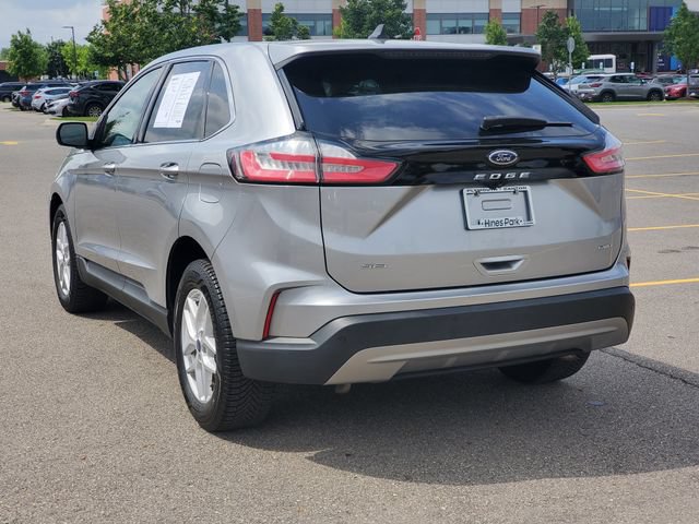 Used 2021 Ford Edge SEL w/ Convenience Package AWD/4WD image 3