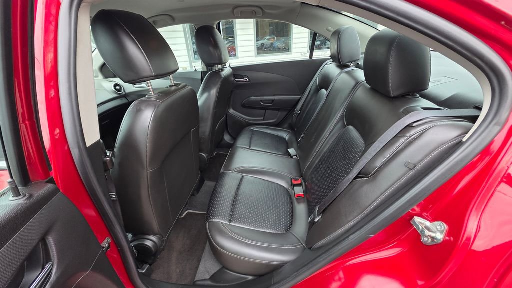 Used 2014 Chevrolet Sonic LTZ image 16
