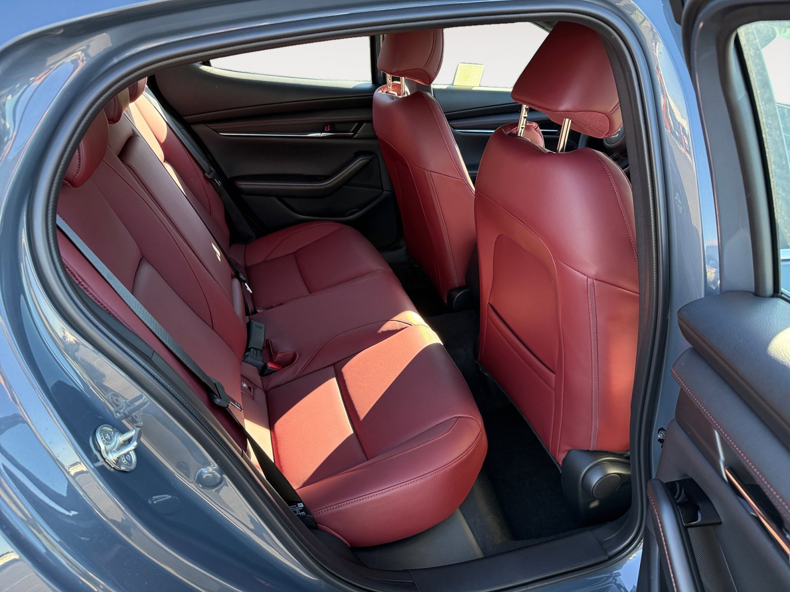 New 2026 MAZDA MAZDA3 Carbon image 18