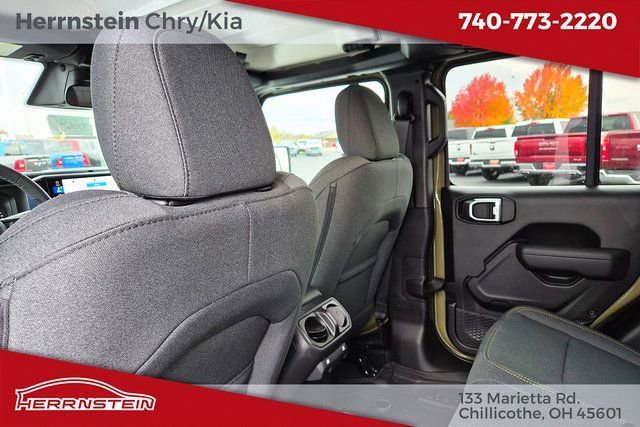 New 2026 Jeep Gladiator Willys image 21