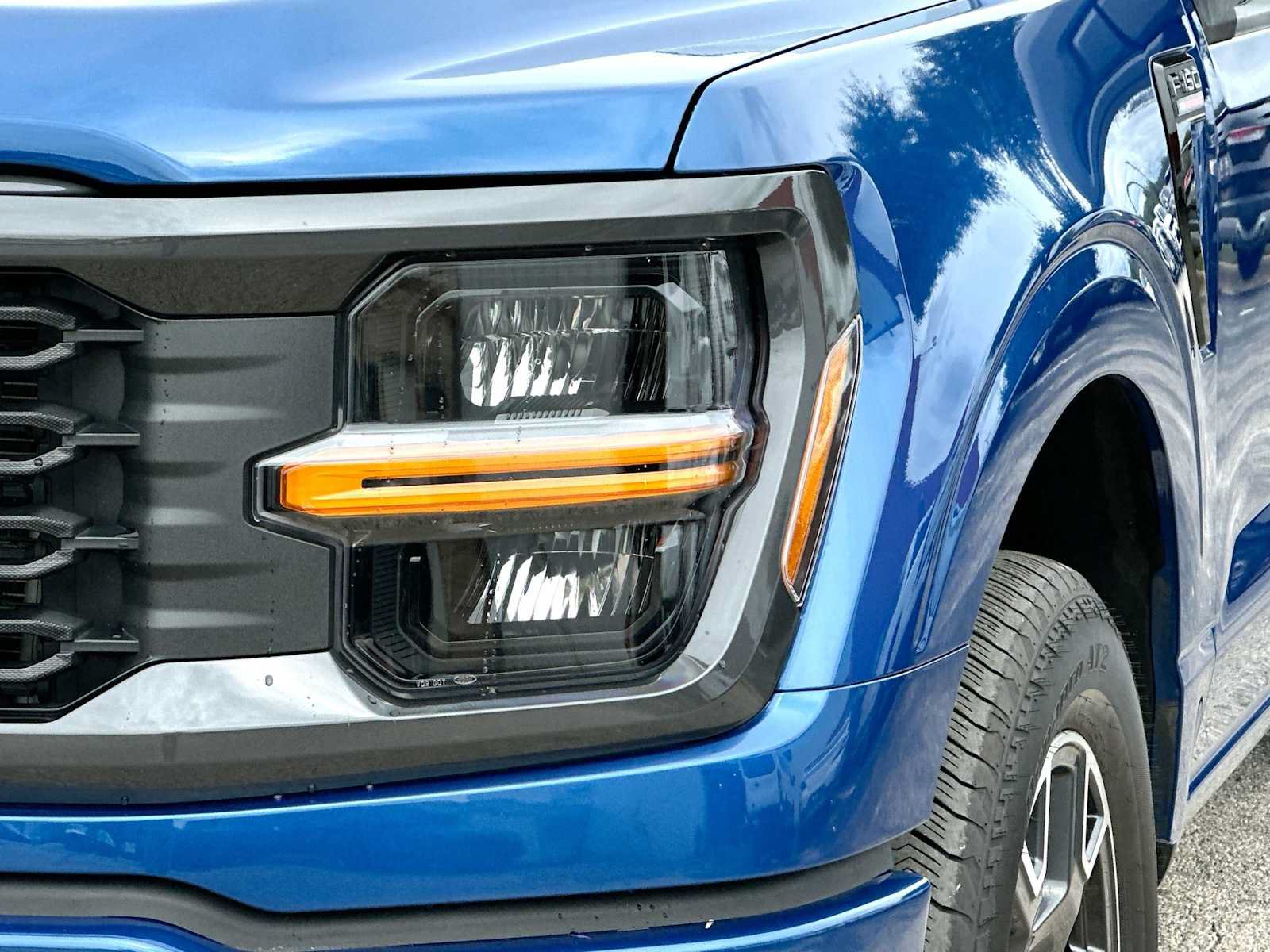 Used 2025 Ford F150 STX w/ Equipment Group 200A AWD/4WD image 16