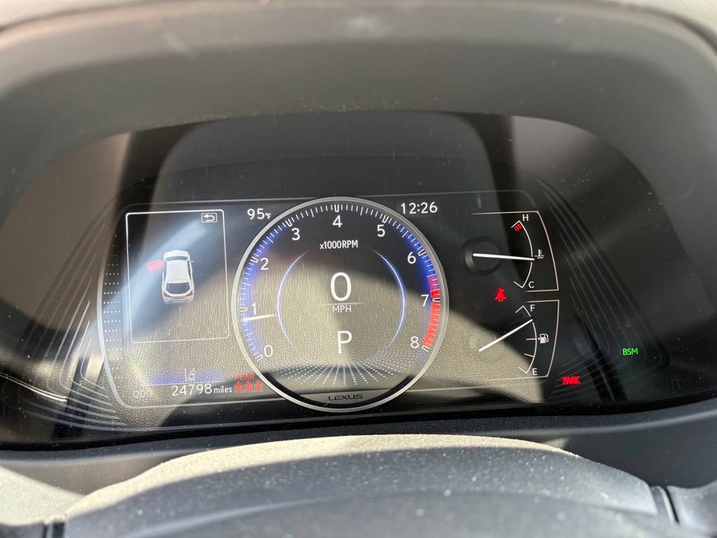 Used 2022 Lexus UX 200 w/ Accessory Package (Z1) FWD image 17