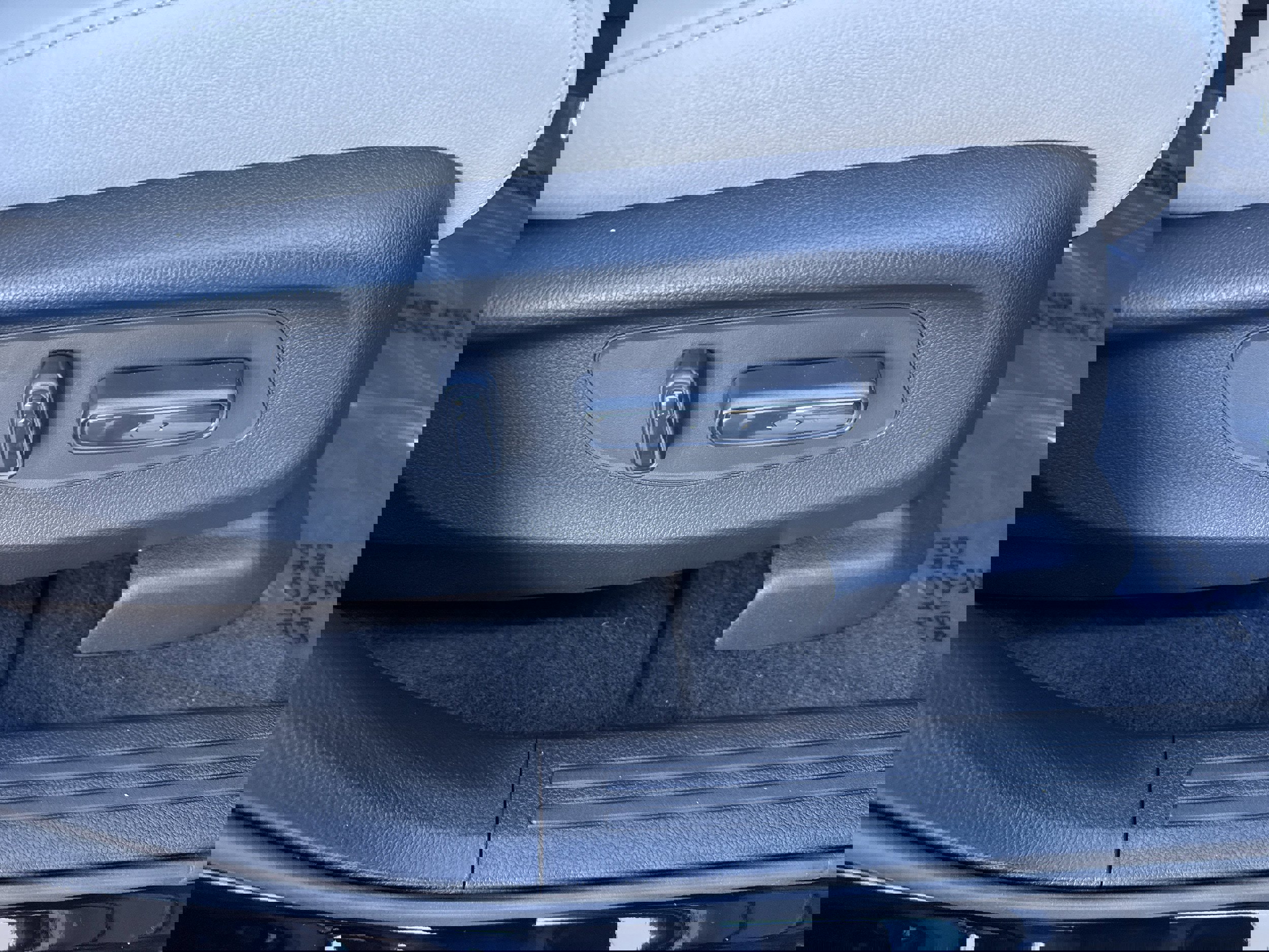 New 2026 Honda CR-V EX-L image 16