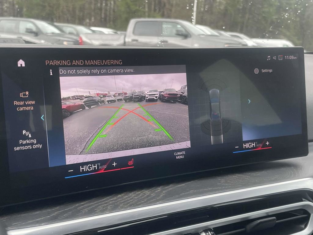 Used 2023 BMW 330i xDrive Sedan w/ Driving Assistance Package image 34