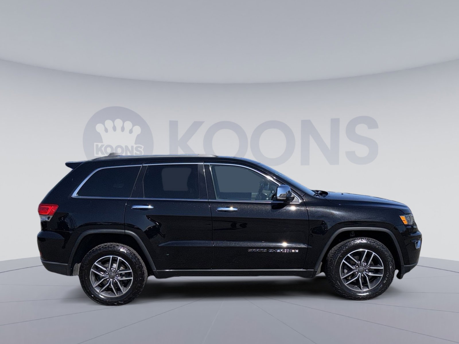 Used 2019 Jeep Grand Cherokee Limited image 8