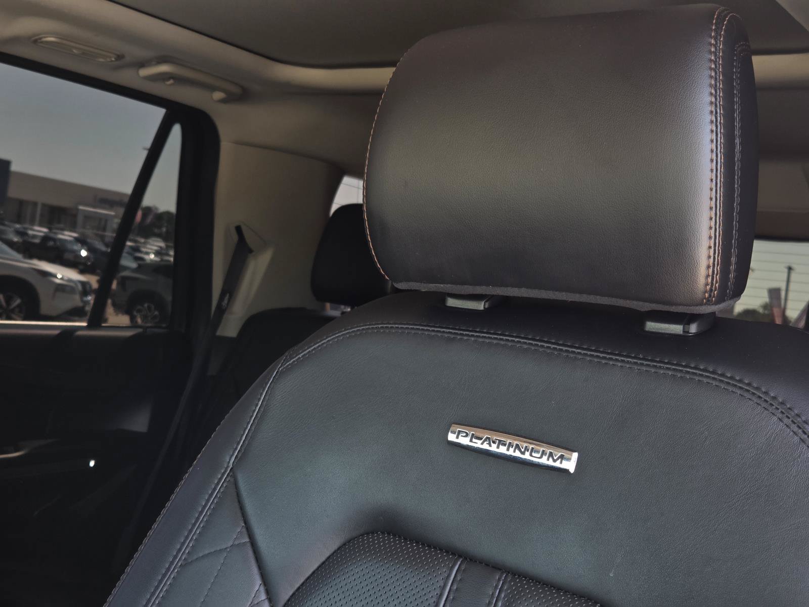 Used 2020 Ford Expedition Platinum AWD/4WD image 24