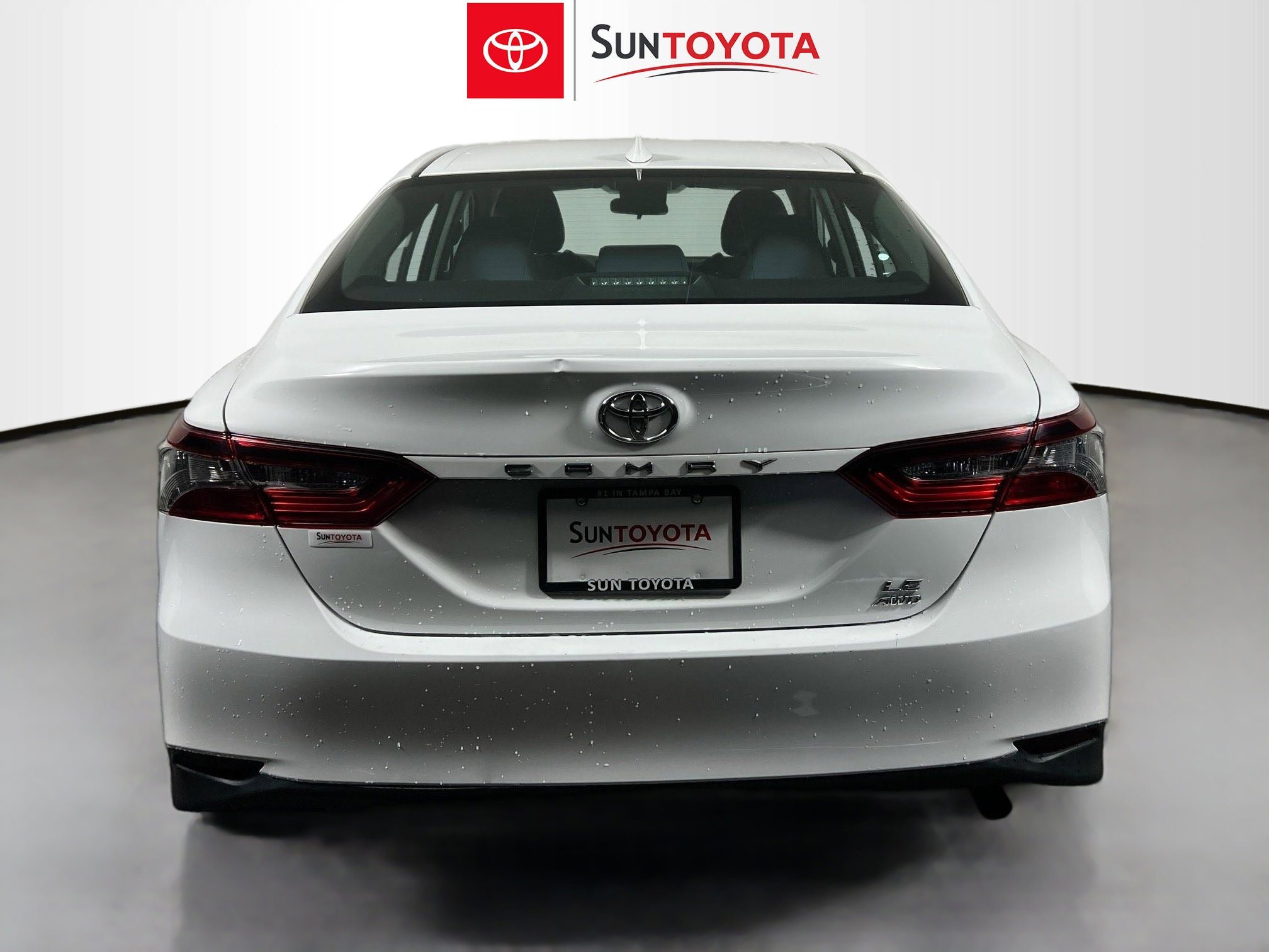 Used 2021 Toyota Camry LE AWD/4WD image 5