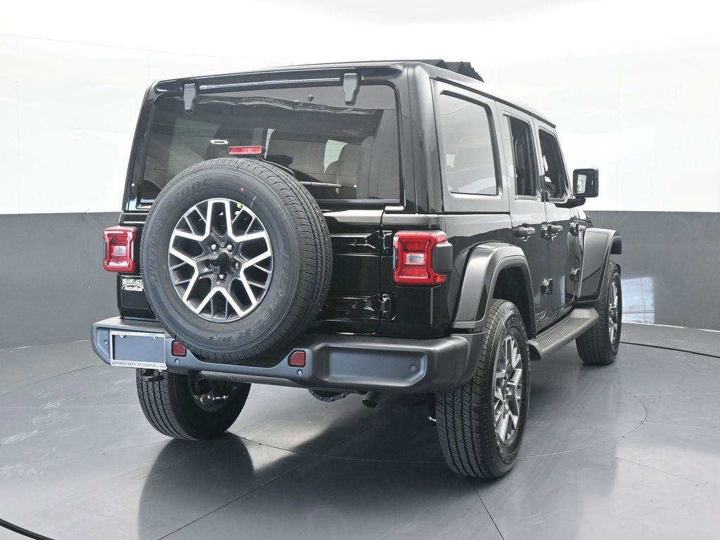 New 2026 Jeep Wrangler Sahara image 5