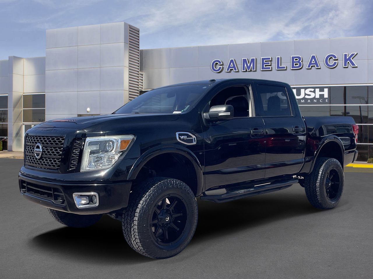 Used 2017 Nissan Titan PRO-4X AWD/4WD image 33