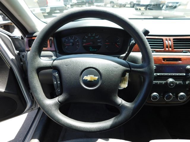Used 2006 Chevrolet Impala LS image 16