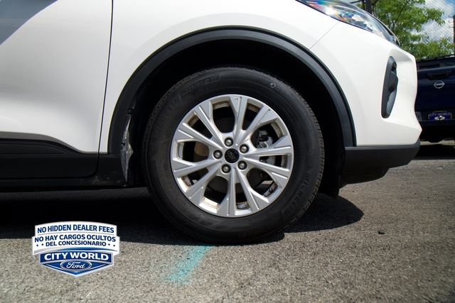 Used 2025 Ford Escape Active FWD image 6