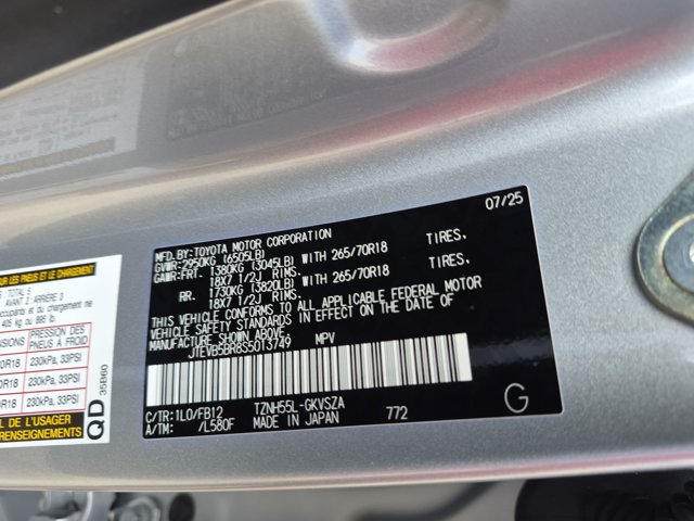 Used 2025 Toyota 4Runner TRD Off-Road AWD/4WD image 24