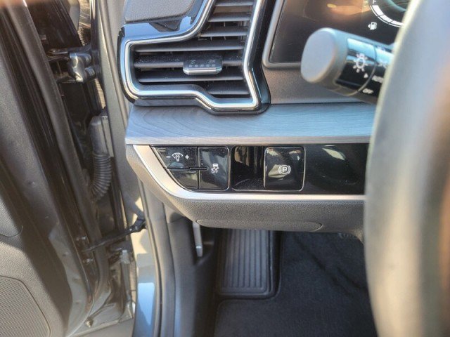 Used 2024 Kia Sportage X-Line image 19
