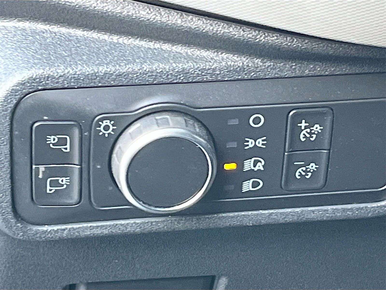 Used 2022 Ford Bronco Badlands image 10