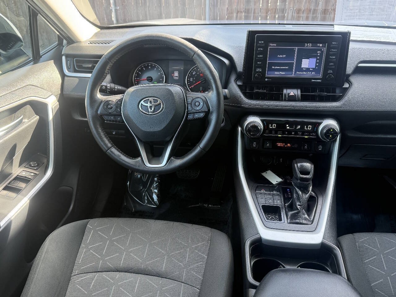 Used 2021 Toyota RAV4 XLE w/ XLE Grade Weather Package AWD/4WD image 6