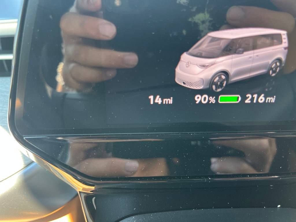 New 2025 Volkswagen ID. Buzz Pro S image 42