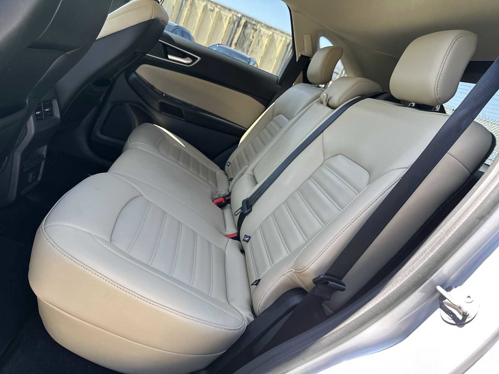 Used 2019 Ford Edge SEL w/ Equipment Group 201A image 22