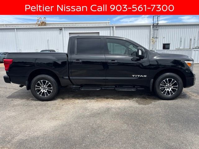 Certified 2024 Nissan Titan SV w/ SV Convenience Package AWD/4WD image 2