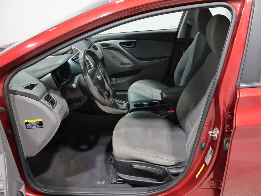 Used 2013 Hyundai Elantra GLS w/ Preferred Pkg FWD image 8