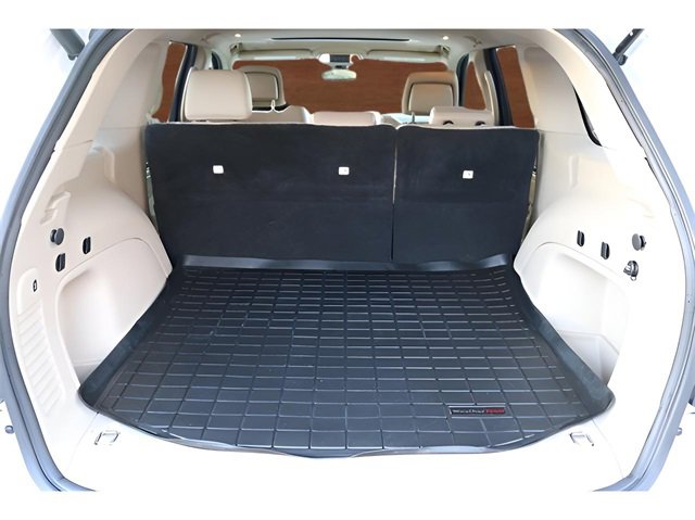 Used 2022 Jeep Grand Cherokee Limited image 17