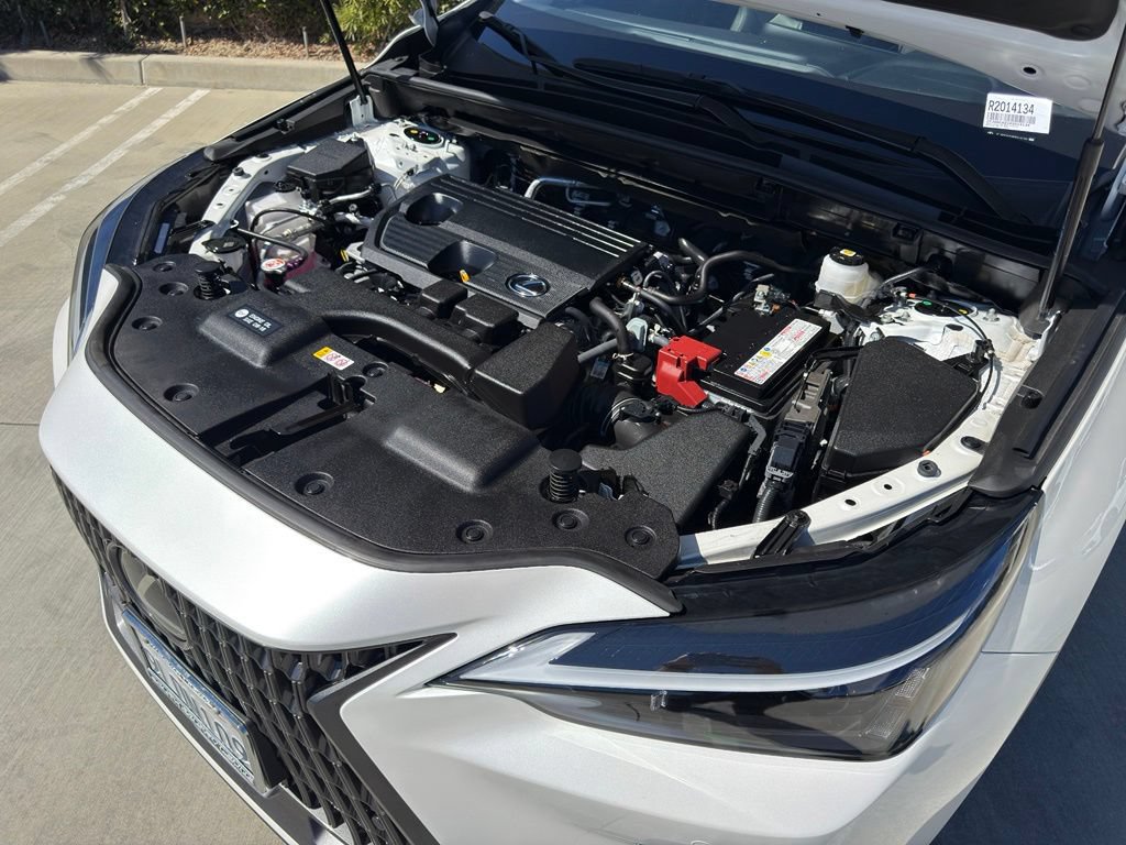 Certified 2024 Lexus NX 250 FWD w/ Premium Package image 6