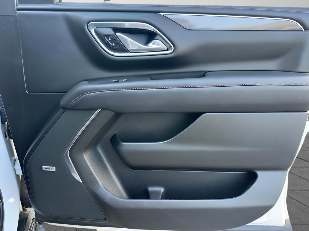 Used 2023 Chevrolet Suburban RST image 14