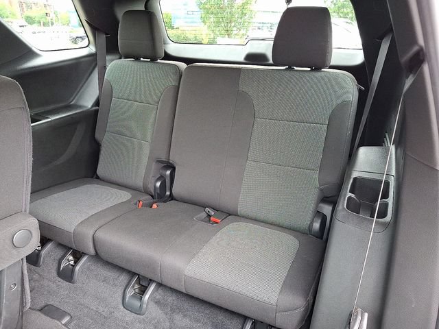 Used 2023 Chevrolet Traverse LT FWD image 10