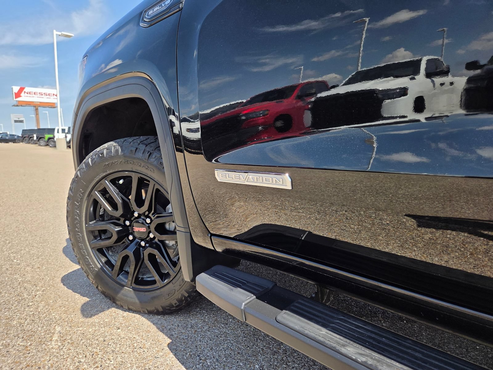 Used 2024 GMC Sierra 1500 Elevation RWD image 13