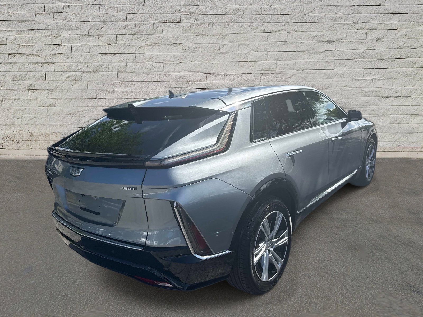 Used 2024 Cadillac Lyriq Tech w/ Driver Assist Package RWD image 5