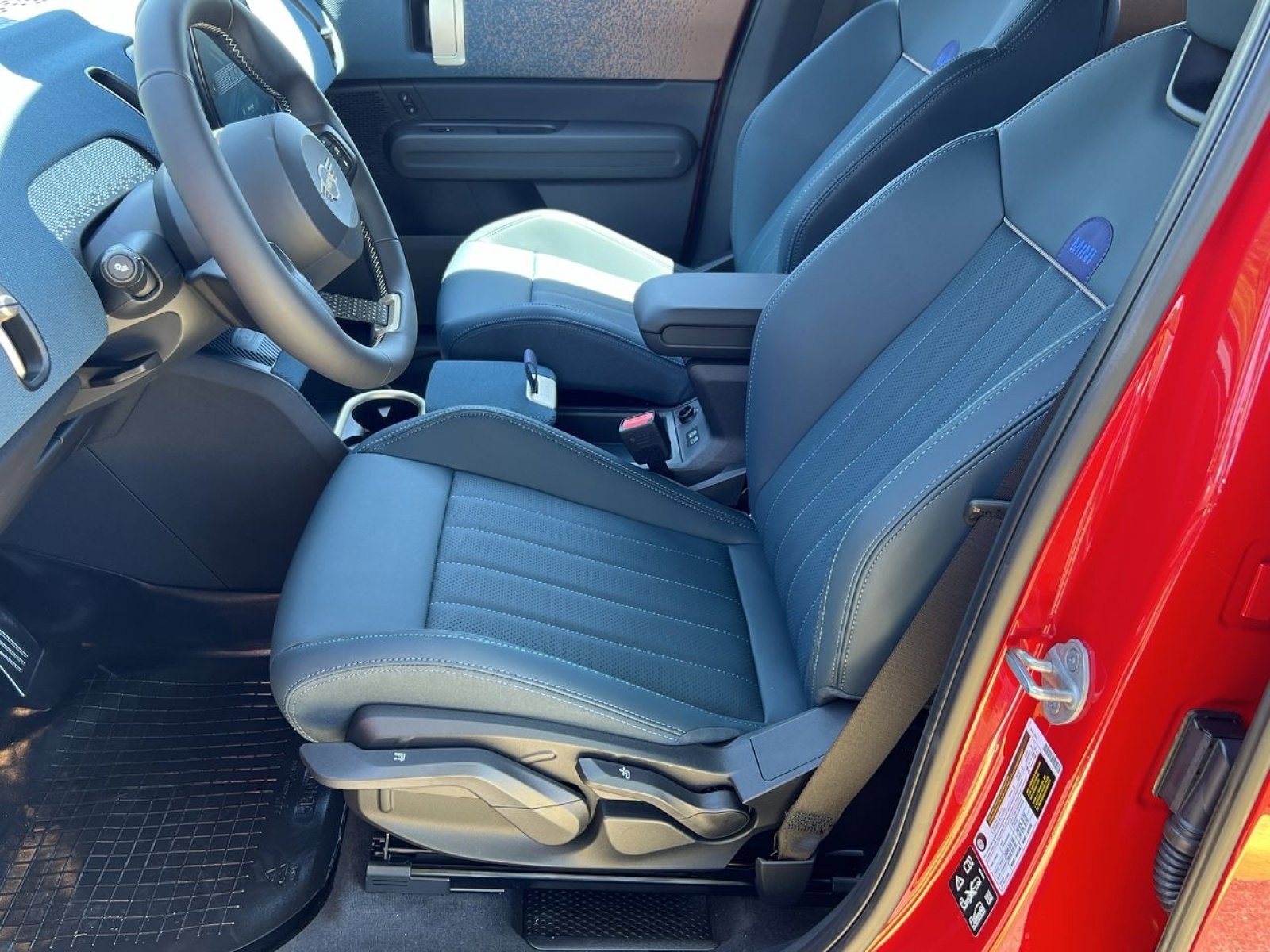 Certified 2025 MINI Cooper Countryman S image 10