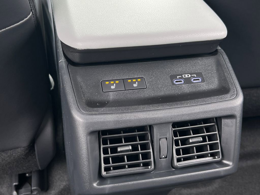 New 2026 Subaru Solterra image 21