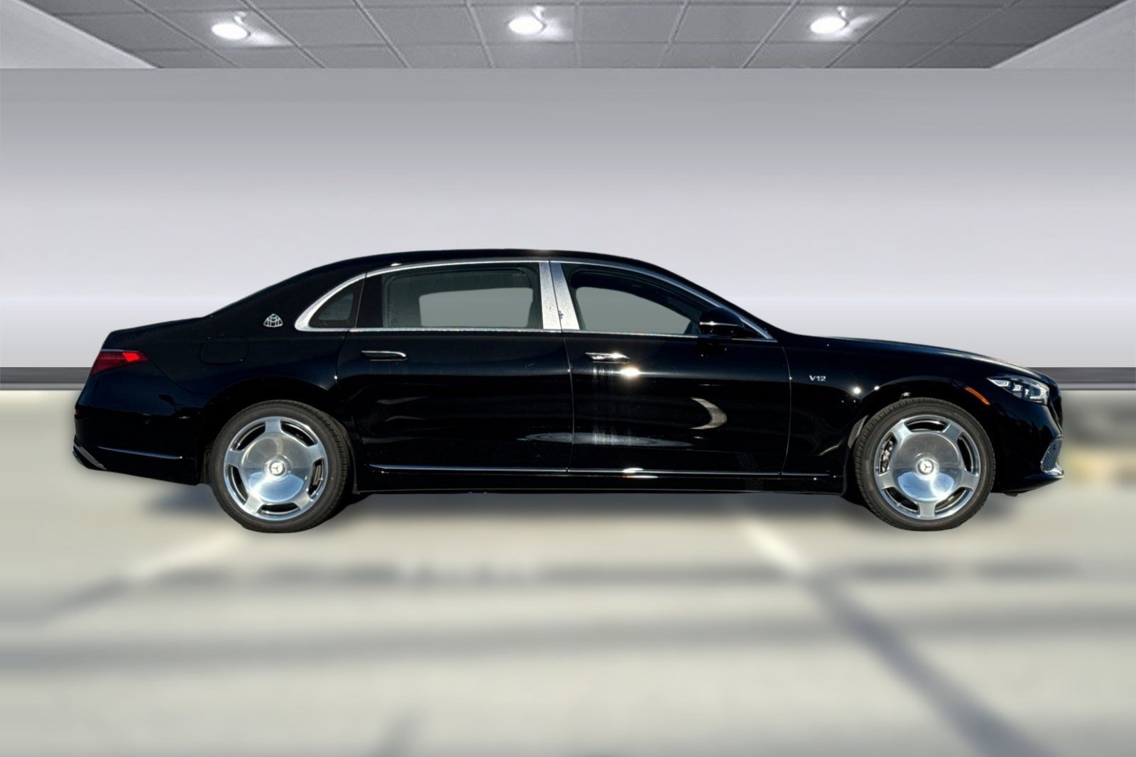 New 2026 Mercedes-Benz Maybach S 680 4MATIC image 7