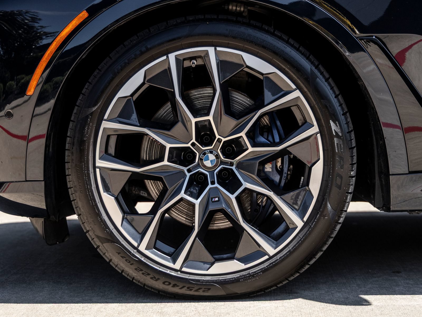 Used 2024 BMW X7 M60i AWD/4WD image 12