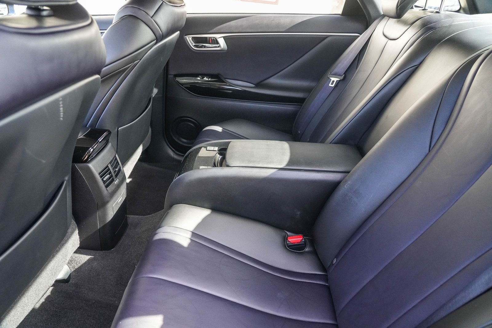 Certified 2019 Toyota Mirai FWD image 18