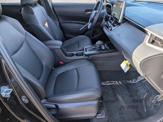 Used 2026 Toyota Corolla Cross XLE AWD/4WD image 26