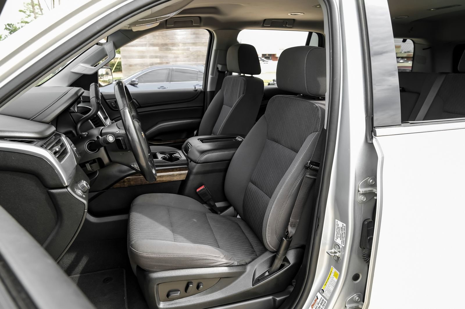 Used 2020 Chevrolet Tahoe LS RWD image 32