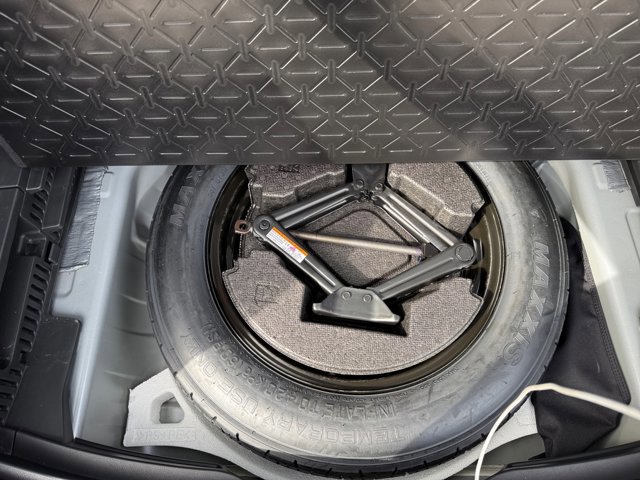 Used 2024 Toyota RAV4 XLE image 28