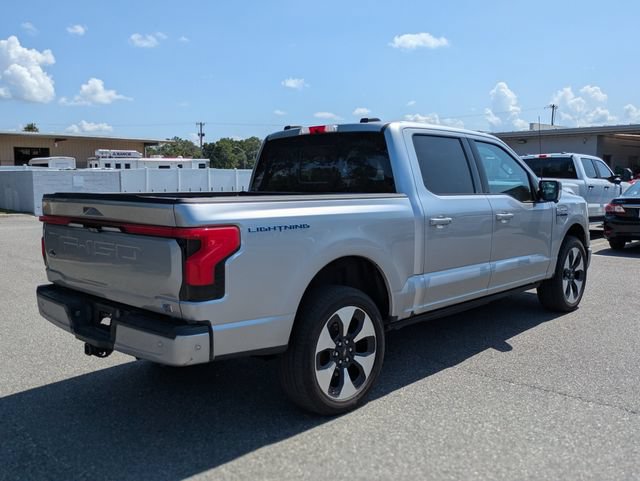 Used 2023 Ford F150 Lightning Platinum AWD/4WD image 3