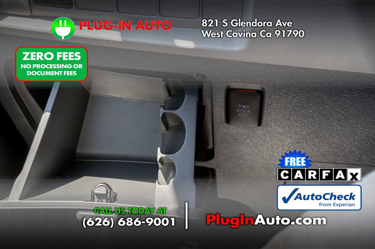 Used 2019 Toyota Sienna LE FWD image 23