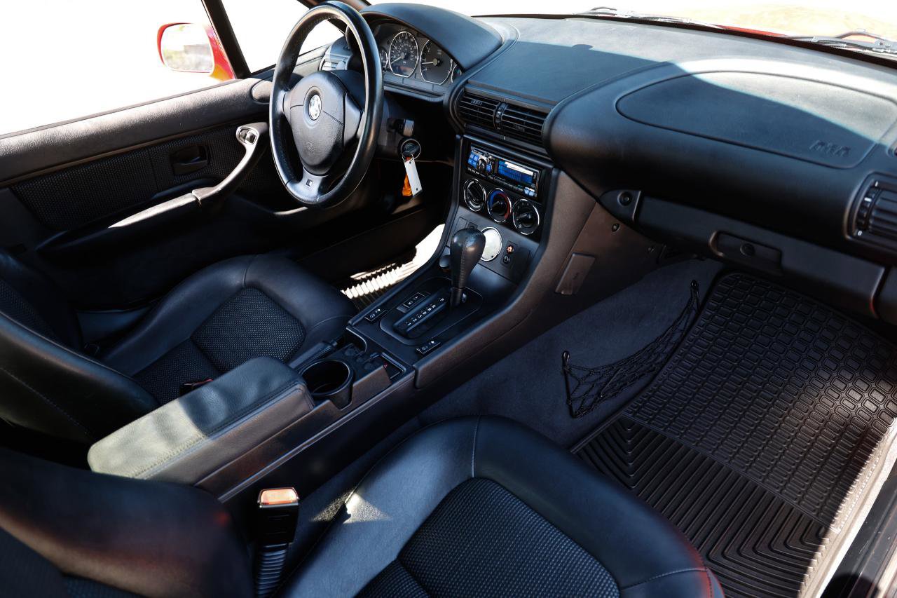 Used 2000 BMW Z3 2.5i image 12