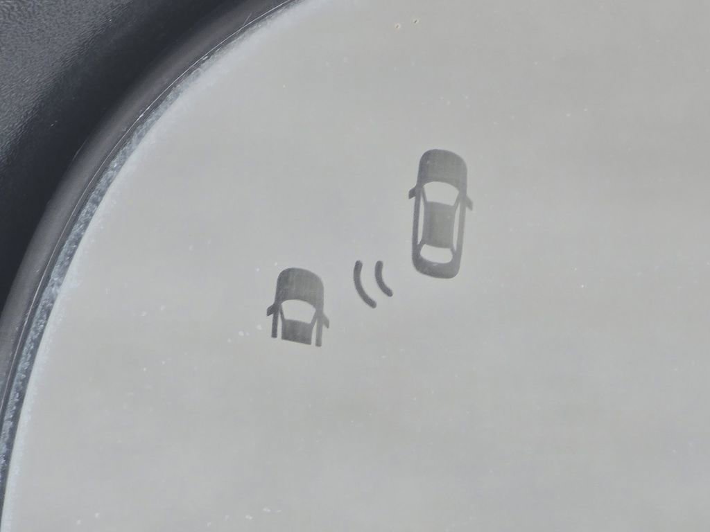 Used 2023 Kia K5 LXS image 6