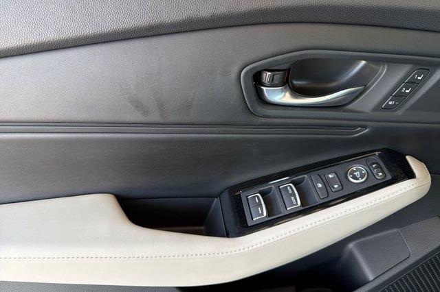 Used 2024 Honda Accord Touring image 12