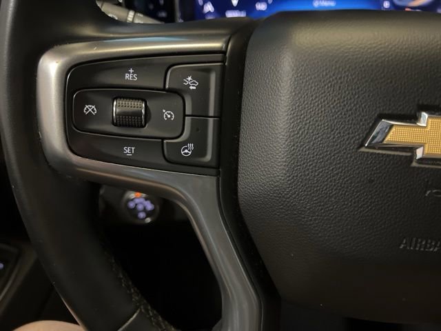 Used 2025 Chevrolet Silverado 2500 LT w/ Convenience Package image 47