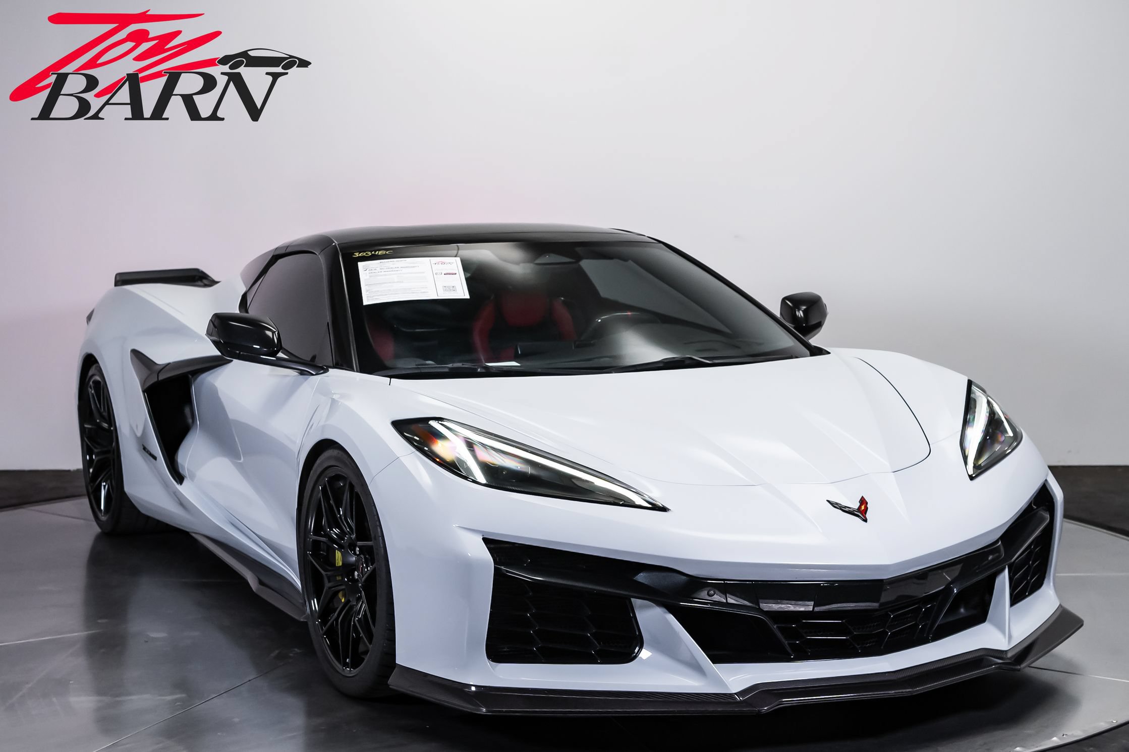 Used 2024 Chevrolet Corvette Z06 w/ Stealth Interior Trim Package RWD image 14