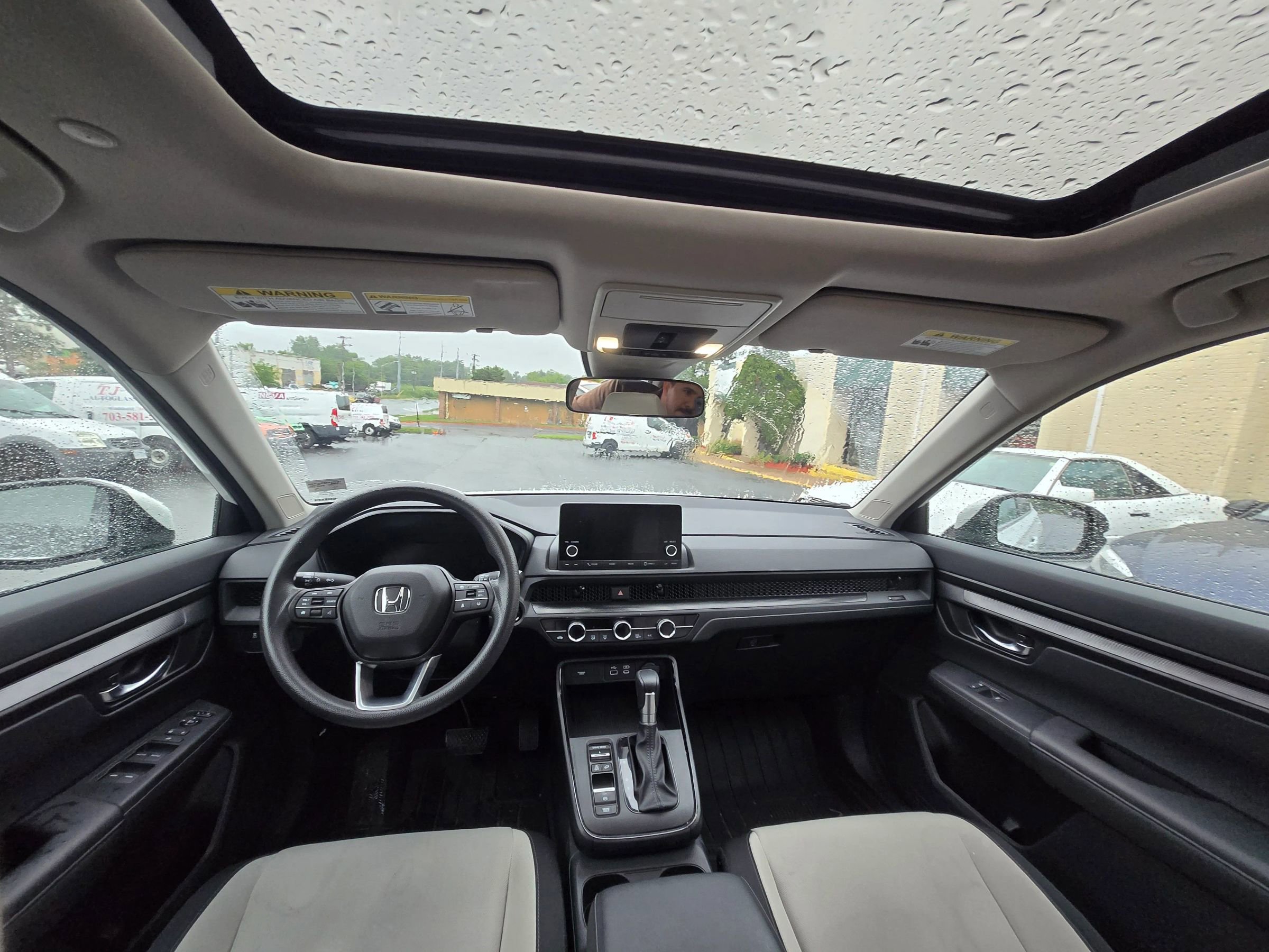 Used 2024 Honda CR-V EX image 11