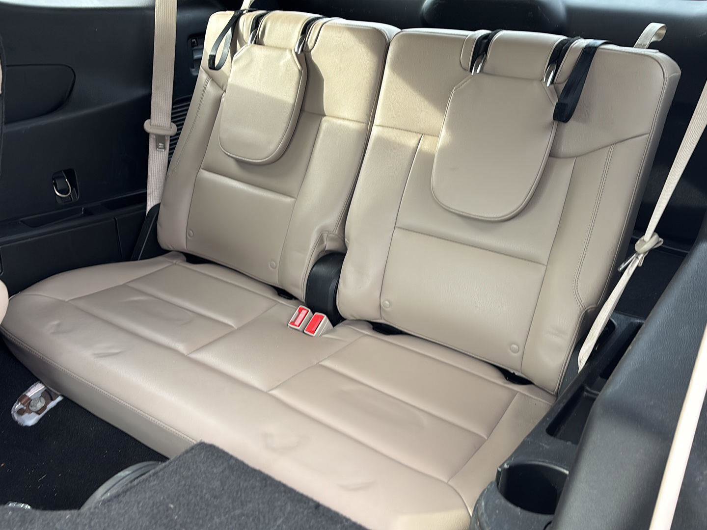 Used 2021 Ford Explorer Limited image 6