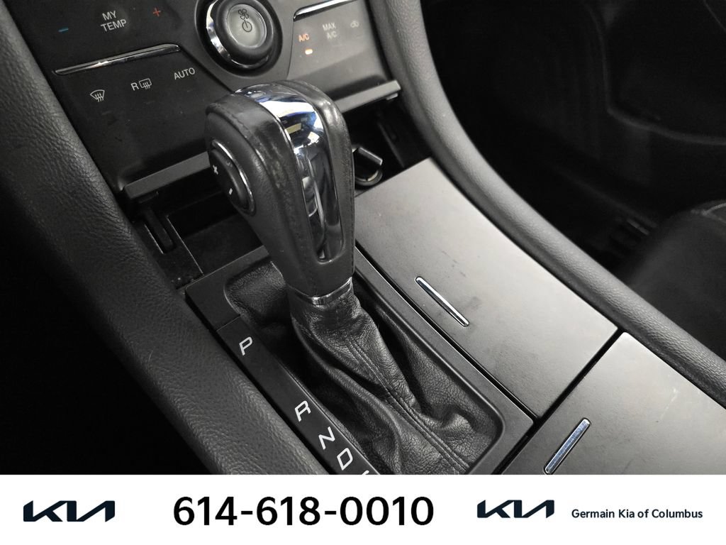 Used 2013 Ford Taurus SEL FWD image 26
