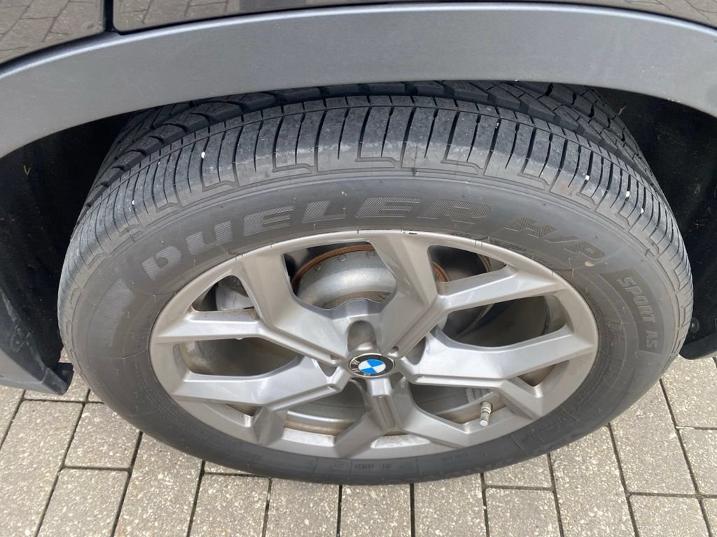 Used 2020 BMW X3 xDrive30i w/ Premium Package AWD/4WD image 17