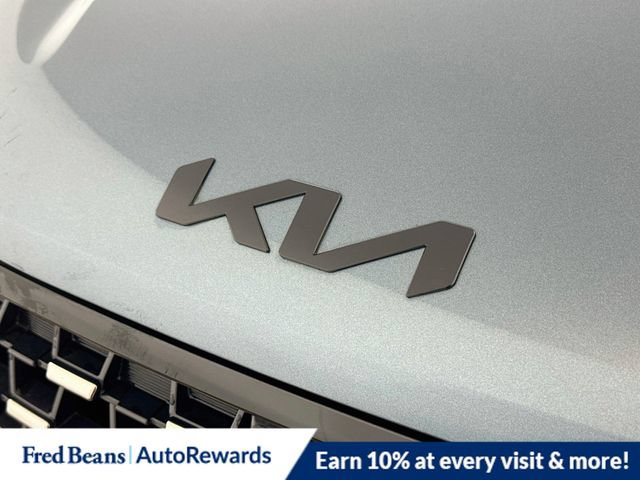 New 2025 Kia Carnival SX Prestige FWD image 26