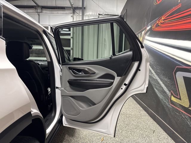 Used 2020 GMC Terrain SLT image 23